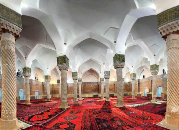 اهتمام نهادهای فرهنگی به ارتقای مساجد آبادان