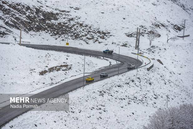 تردد در راه های برفی مازندران روان است