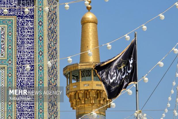 برگزاری ویژه‌برنامه سوگواری «روضه خورشید» در حرم رضوی