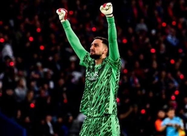 وداع دوناروما با پاریسی‌ها و حمله مدیربرنامه‌هایش به مدیران PSG