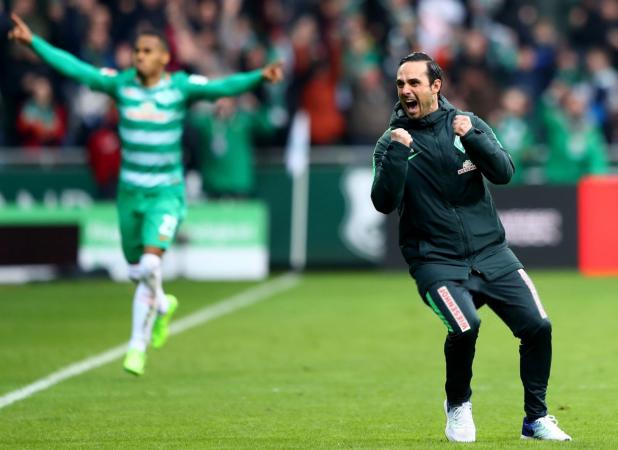 حوصله سرمربی ایرانی سر رفت: همبرگر می‌فروشم!