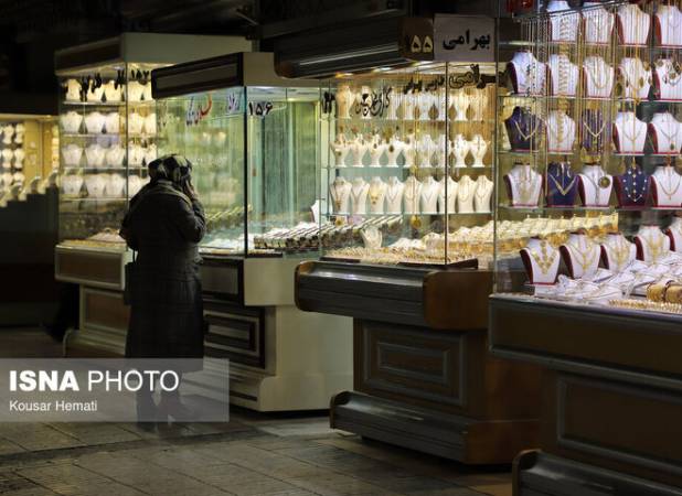 ‌ قیمت طلا و نقره به طور لحظه‌ای تحت تأثیر اخبار سیاسی داخلی و بین‌المللی در حال تغییر است