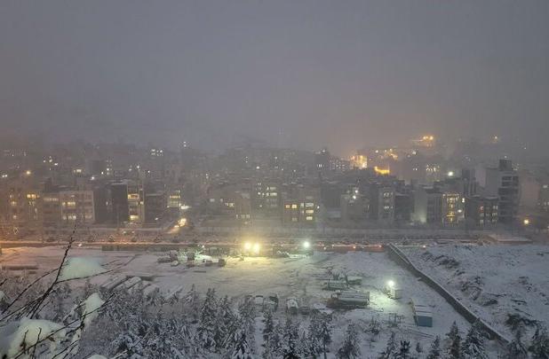 شب برفی مشهد