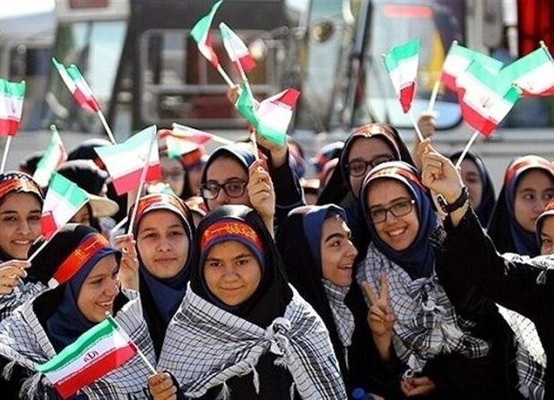 برنامه‌های هفته بسیج دانش‌آموزی با هدف تقویت روحیه انقلابی در دانش‌آموزان برگزار می‌شود