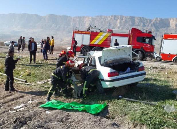 یک کشته و ۳ مصدوم بر اثر تصادف در محور شیراز- سروستان