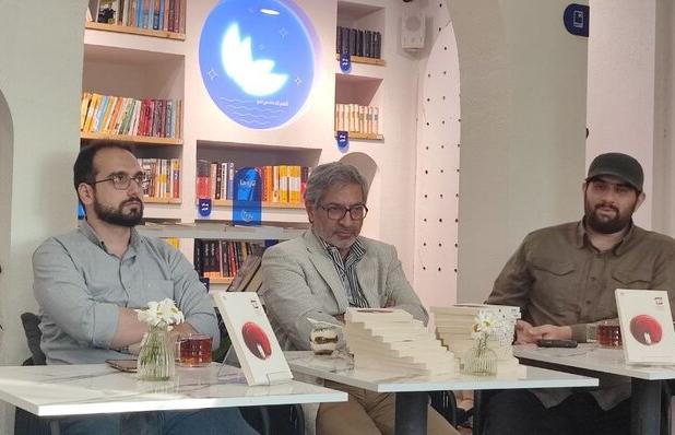 ادبیات دفاع مقدس باید چگونگی ایستادگی انسان را روایت کند