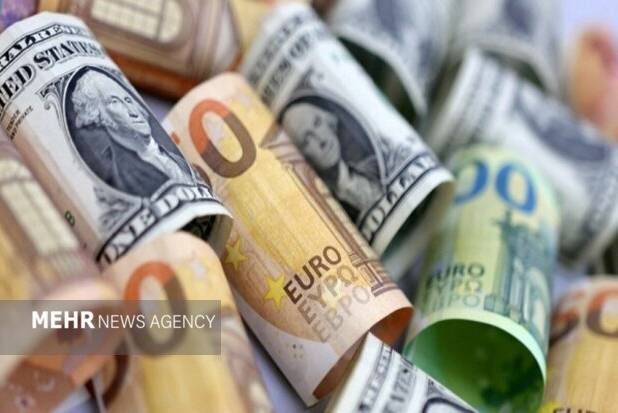 نرخ ارز در مرکز مبادله امروز ۱۶ بهمن؛ حواله دلار ۱۳۵ هزار تومان شد