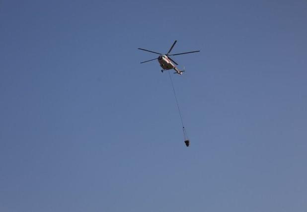 ۴۶ ساعت پرواز برای مهار آتش الیت/ شناسایی محل لکه‌های آتش