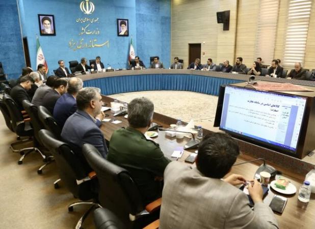 ملاک استان یزد در بحث نرخ گذاری میوه و تره بار «نقد فروشی» است