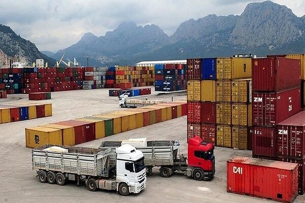 باقری: بیش از ۲میلیون و ۷۰۰هزار تن کالا در سیستان وبلوچستان جابه‌جا شد