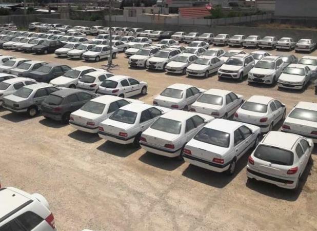 احتکار ۷۰۰ هزار خودرو در پارکینگ خانه‌ها