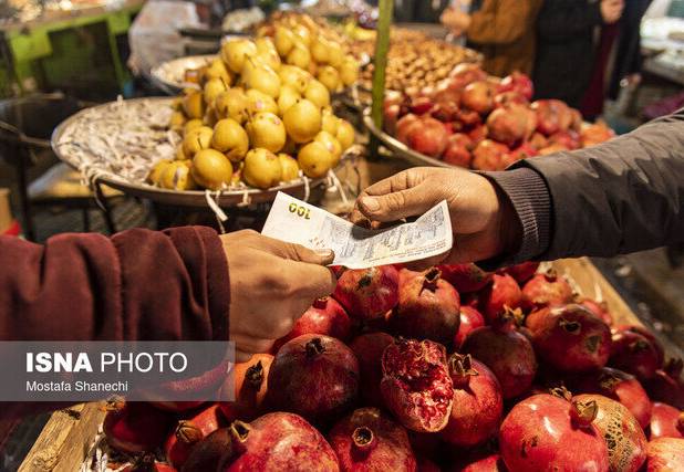 ذخیره بیش از ۴۰۰ تن میوه شب عید در آذربایجان غربی