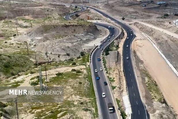 تردد در محورهای ورودی و خروجی استان بوشهر افزایش یافت
