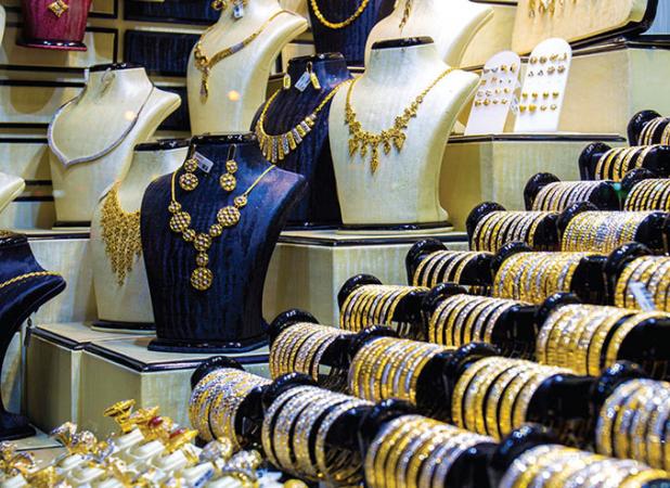 رکود بازار‌های ارز، طلا و خودرو در مشهد