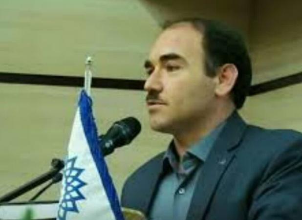 شعر آئینی باید از دل برخیزد؛ شعر انقلابی بازگوی دغدغه‌های مردم باشد