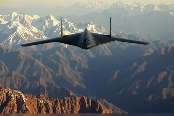 فرود اضطراری «بی-۲» پس از تجاوز به مراکز هسته‌ای صلح‌آمیز ایران