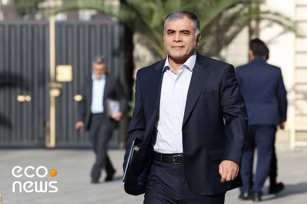  استعفای وزیر نفت دولت چهاردهم تکذیب شد