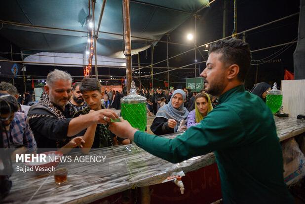 خدمات بی‌وقفه مواکب مرز مهران
