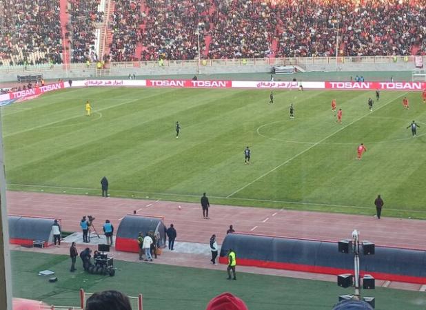 شروع بازی تراکتور-پرسپولیس بدون VAR!