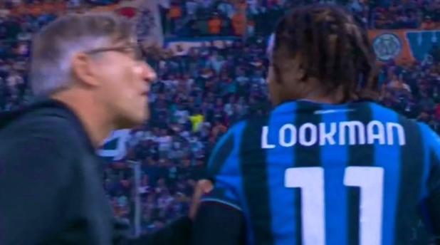 ستاره با سرمربی دست به یقه شد!