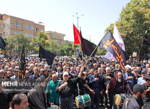 پیاده روی و سوگواری جاماندگان اربعین در ملایر