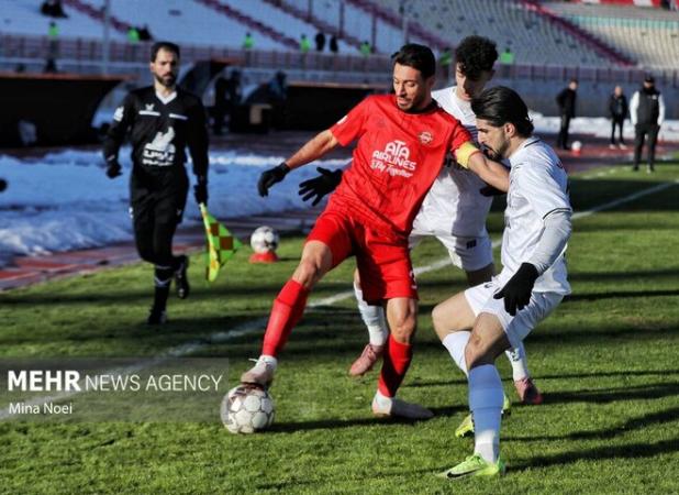 تراکتور در مصاف با ملوان نتوانست بیش از یک امتیاز کسب کند