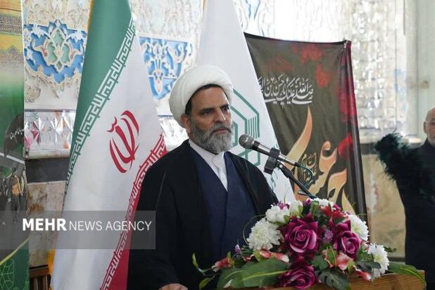 خدمت کریمانه بقاع متبرکه را به جایگاه ملی می‌رساند