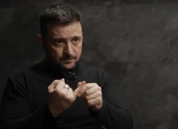 زلنسکی درباره حضور در مراسم رژه «روز پیروزی» در مسکو هشدار داد!