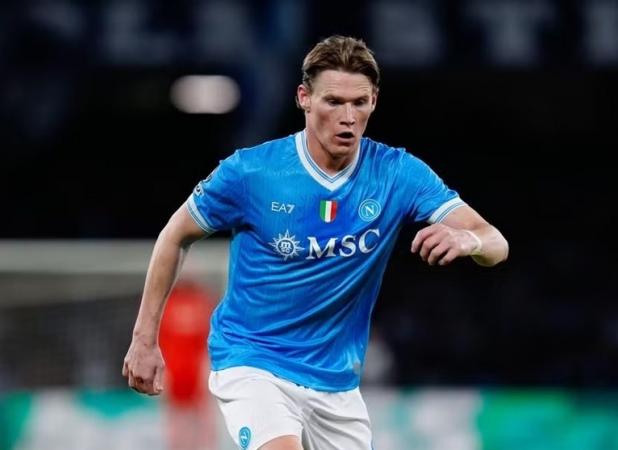 پیشنهاد ستاره ناپولی به کونته برای جذب بازیکن نیمکت‌نشین منچستریونایتد