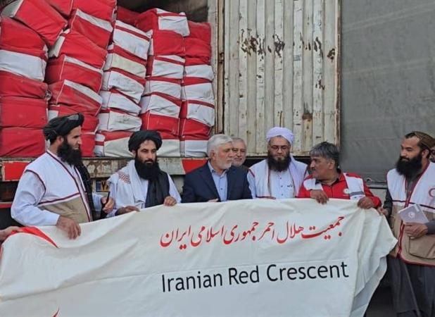 سومین گام مهربانی؛ کمک‌های ایران برای زلزله‌زدگان شرق افغانستان در هرات تحویل شد