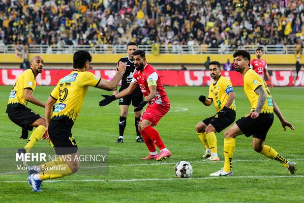 پوشش زنده سوپرجام فوتبال؛ شوک اول به پرسپولیس با گل زودهنگام