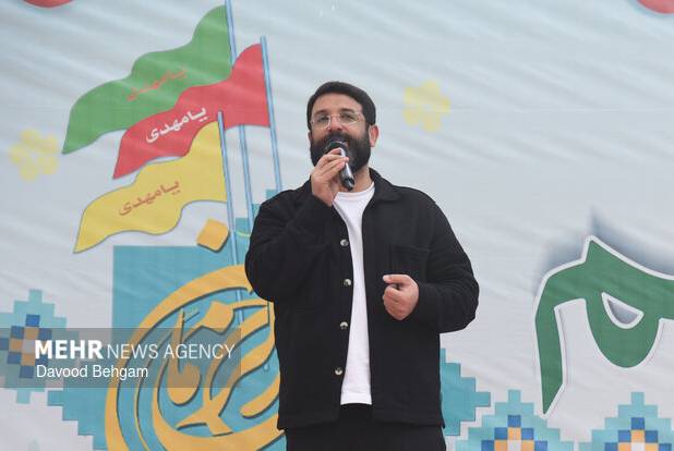 نوای «سلام فرمانده» ابوذر روحی در مشهد طنین انداز شد