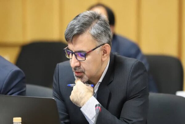 محمدی: پروژه‌های جدید بدون پشتوانه مالی منجر به نارضایتی عمومی می‌شود