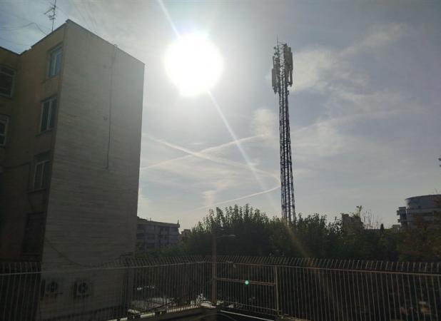 ماجرای ابرهای خطی در آسمان تهران چیست؟