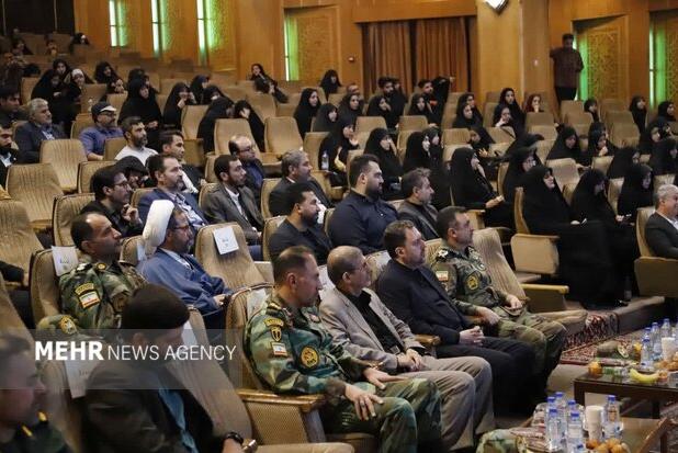 همایش بزرگ صلح و سازش بسیج حقوق‌دانان تهران در قبله تهران برگزار شد