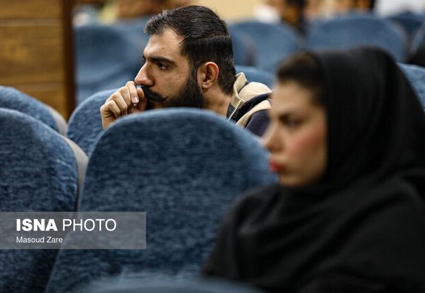 مناظره درباره تفاهم میان جامعه و مجریان قانون حجاب