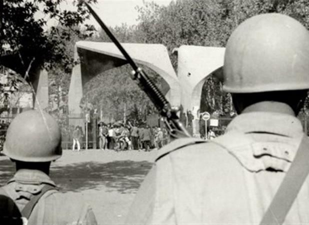 بازخوانی یک گفتگو| ۱۶ آذر سال ۳۲ در دانشگاه تهران چه گذشت؟