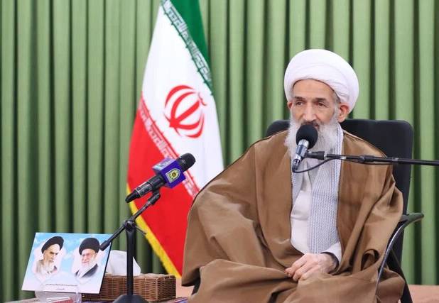 نماینده ولی فقیه در مازندران: تعلیم و تربیت باید از قرآن آغاز شود