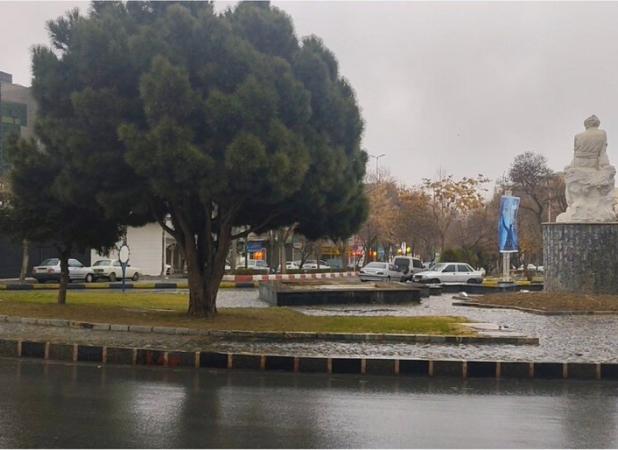 بارش باران هوای سنندج را تازه کرد