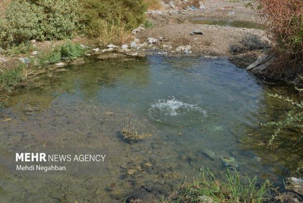 معابر غرق در آب دهستان اسلام‌آباد رودان تهدیدی برای سلامت مردم
