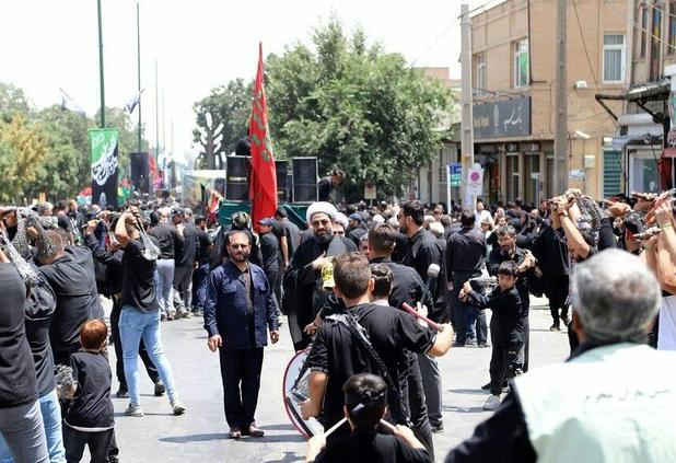 اوج دلدادگی بوشهری‌ها در روز عاشورا؛ حماسه‌ای از جنس عشق، ایثار و اشک