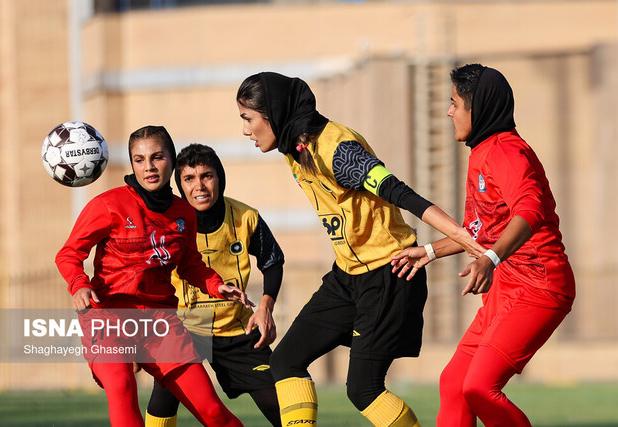 تقابل طلایی‌پوشان و ملوانان در اصفهان/ جدال مستقیم برای جایگاه چهارم جدول
