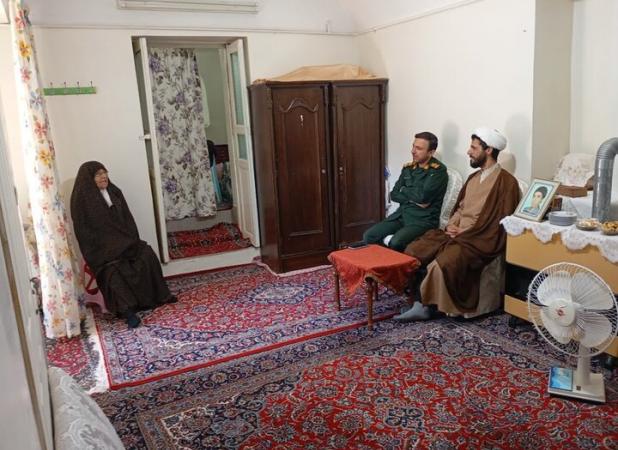 آغار رزمایش سراسری دیدار با خانواده شهدا و جانبازان در اردستان