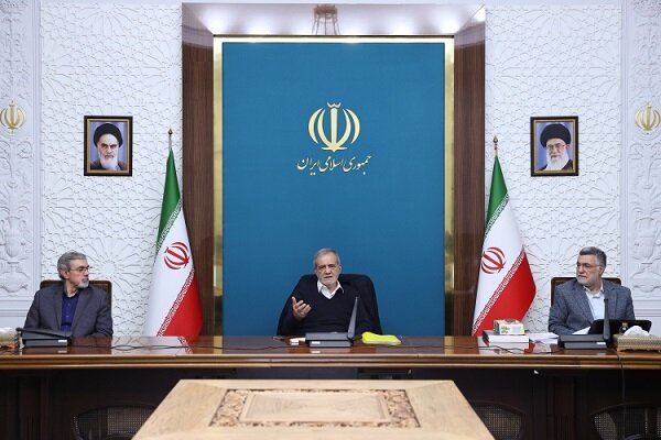 جلسه بررسی روند اجرایی برنامه‌های وزارت بهداشت به ریاست پزشکیان