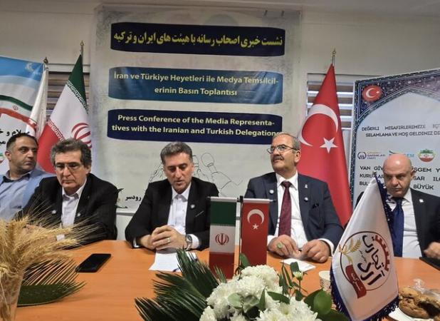 امضای ۳ تفاهم‌نامه همکاری با تجار ترک در رودسر