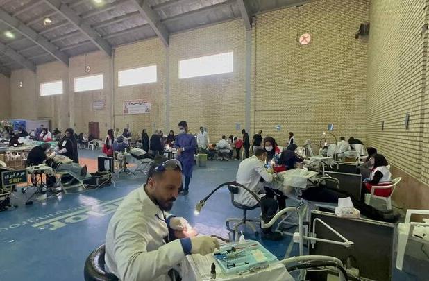 ارائه ۱۵۰۰ خدمت رایگان دندانپزشکی در اردوی جهادی کردکوی