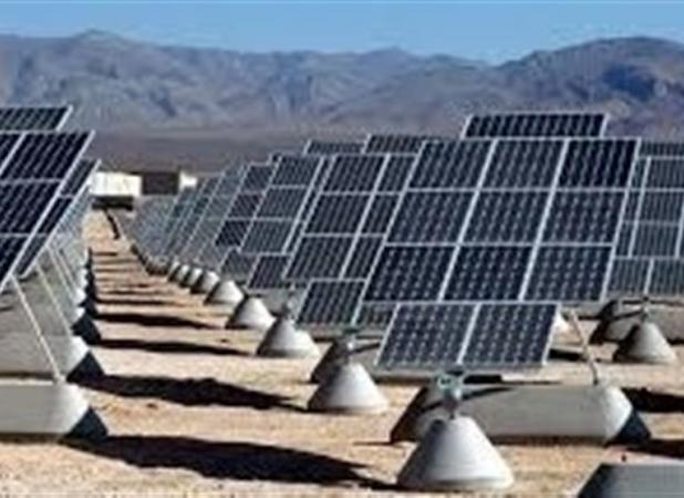 بهره برداری از ۲۰۰ نیروگاه خورشیدی ۳ مگاواتی تا تابستان ۱۴۰۴