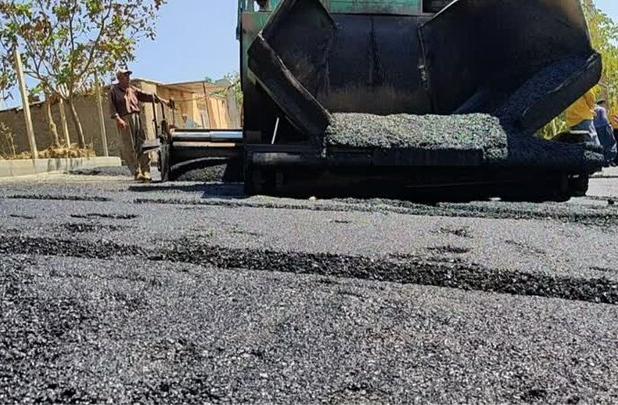 آسفالت‌ معابر روستاهای مریوان ویژه هفته دولت