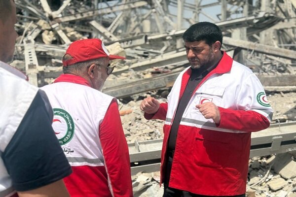 بازدید رئیس هلال‌احمر از مناطق هدف حمله تروریستی تهران