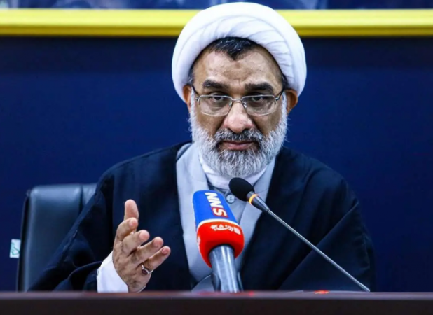 وعده خبرساز یک مسئول به نخبگان خارج از کشور